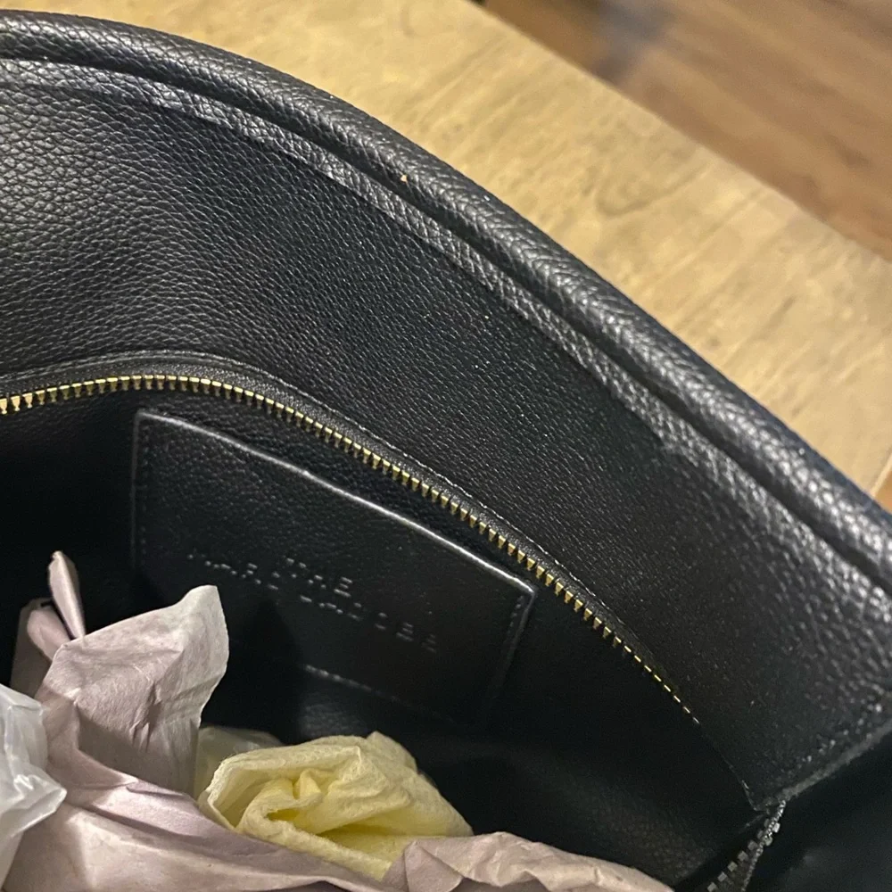 Marc Jacobs Black Tote Bag - Picture 3 of 3